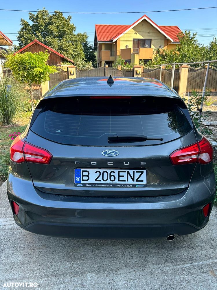 Ford Focus 1.0 EcoBoost Titanium - 2