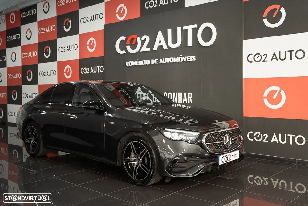 Mercedes-Benz E 300 e AMG Line - 1