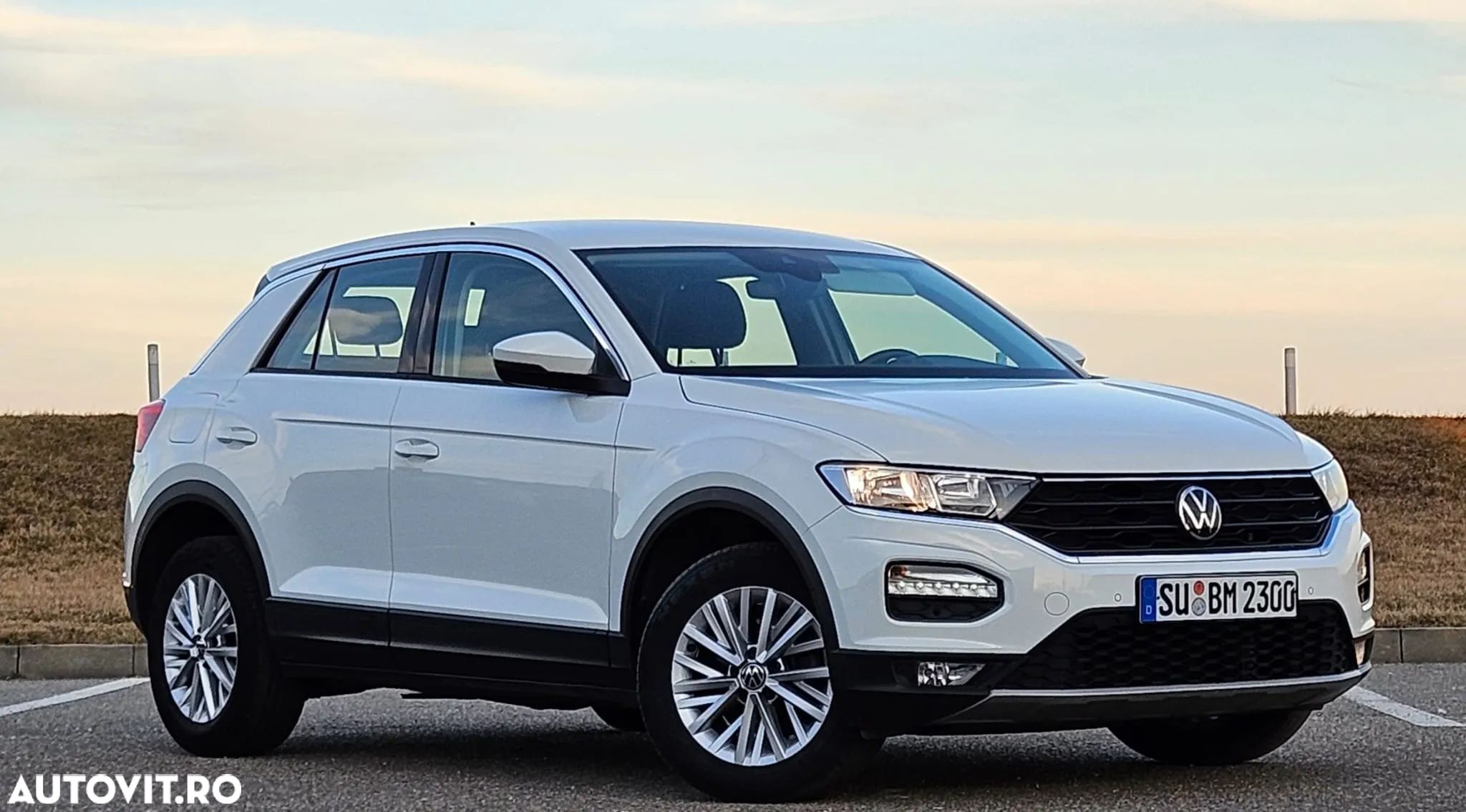 Volkswagen T-ROC 2.0 TDI DSG Style - 1
