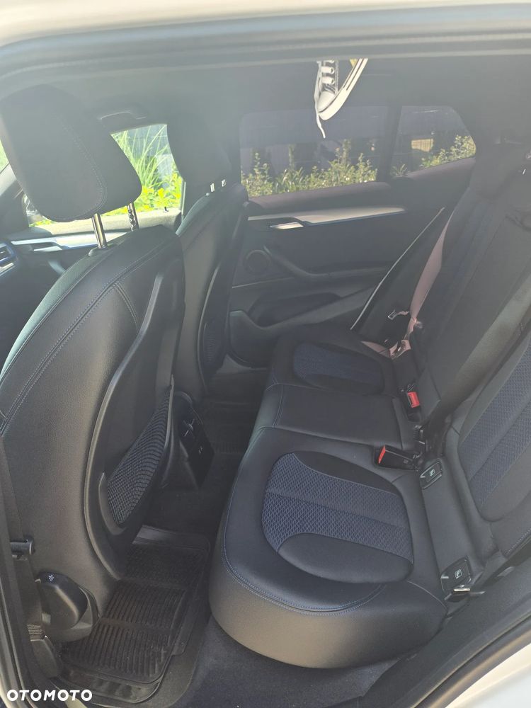 BMW X2 sDrive18d - 7