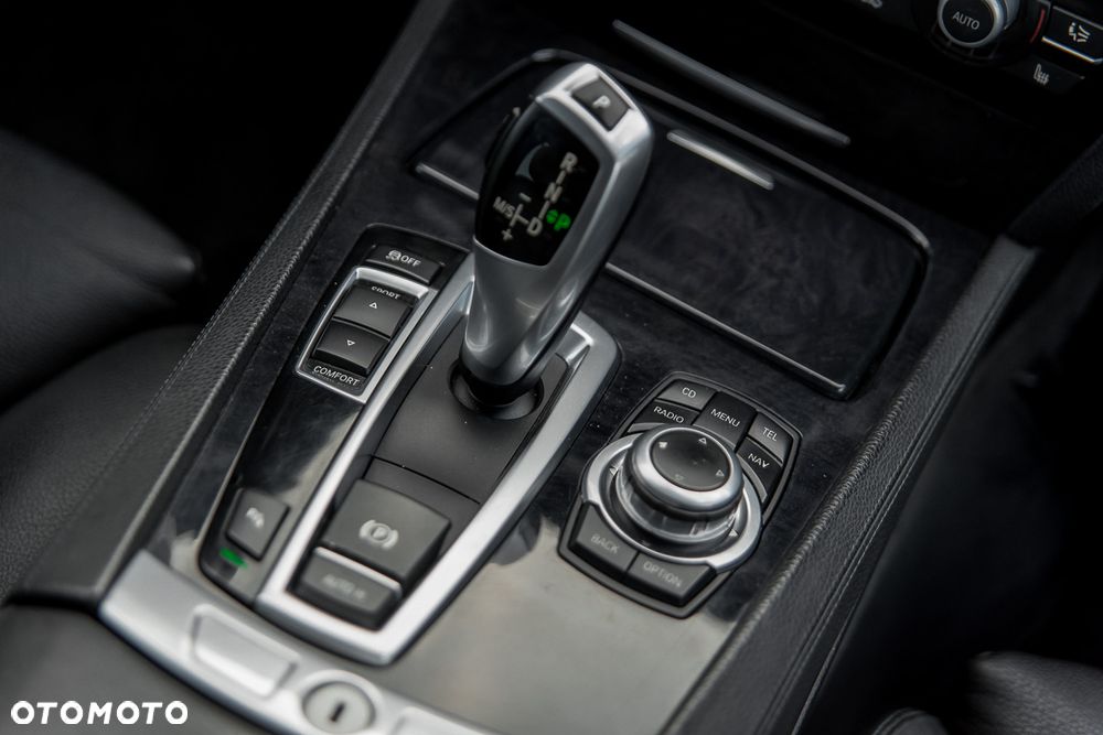 BMW Seria 7 730d - 33