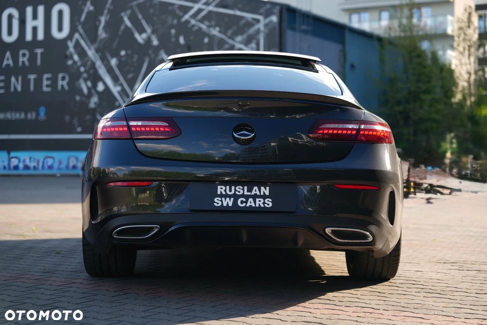 Mercedes-Benz Klasa E 220 d 4Matic 9G-TRONIC AMG Line - 5