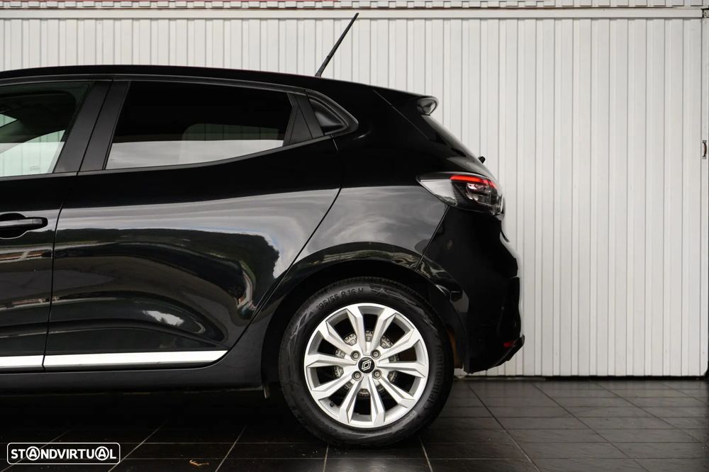 Renault Clio 1.0 TCe Evolution - 17