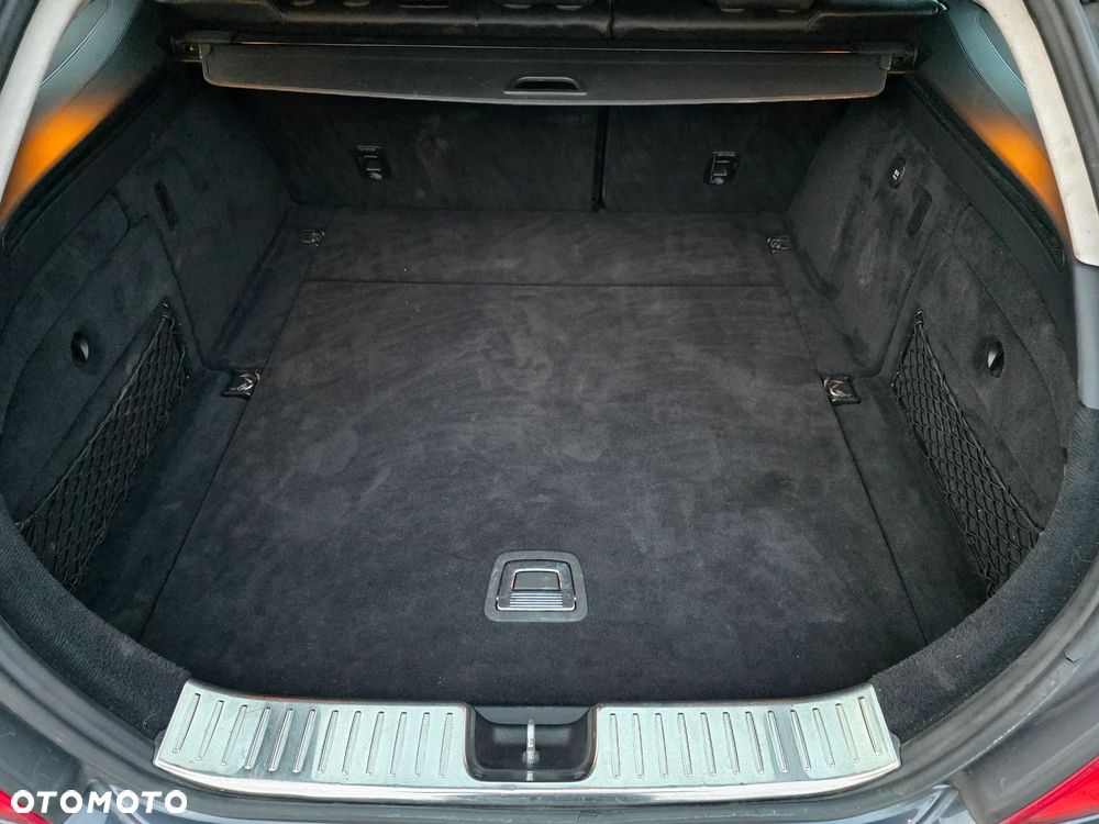 Mercedes-Benz CLS 350 CDI BlueEff - 24