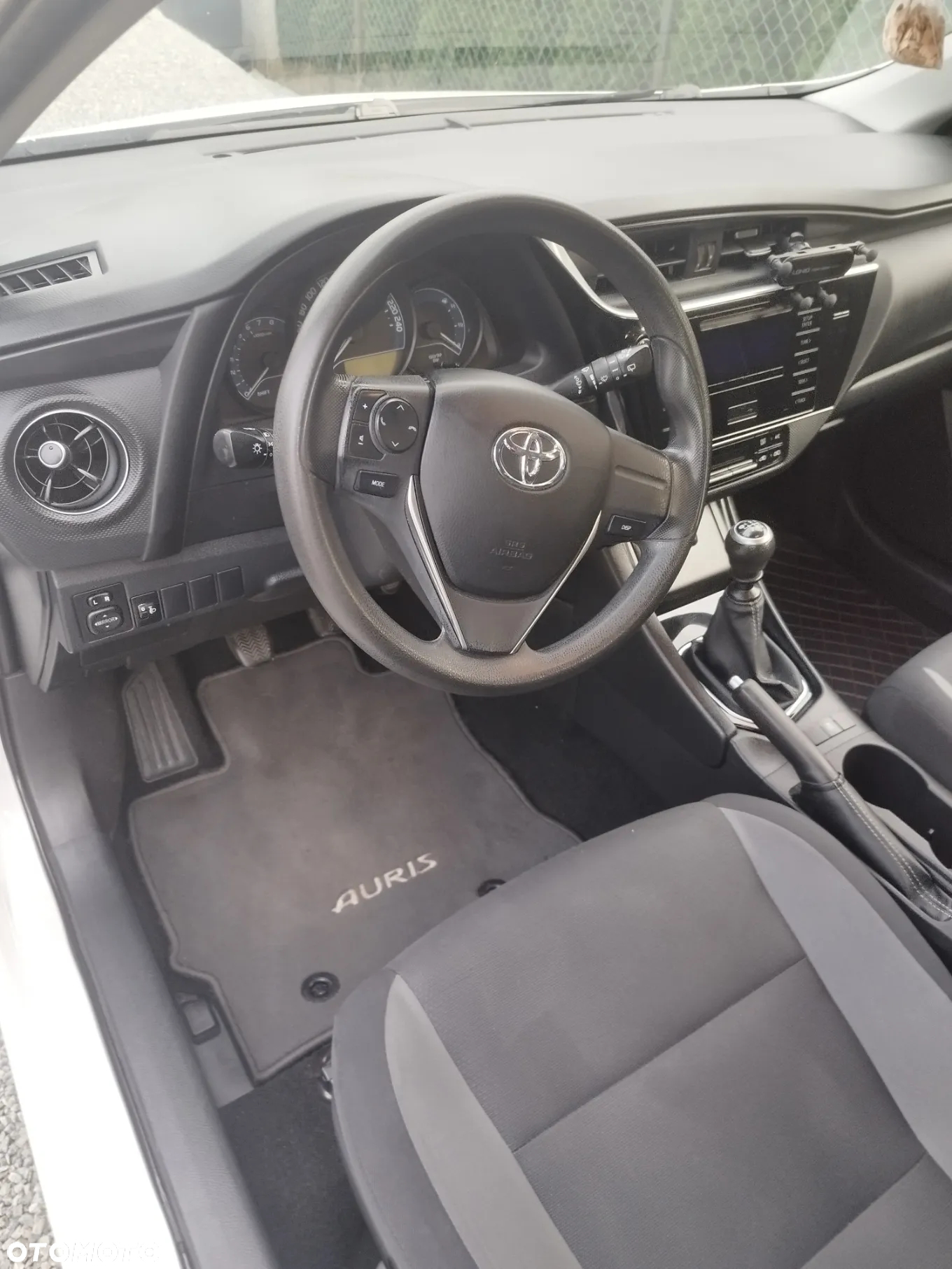 Toyota Auris 1.6 Active - 4