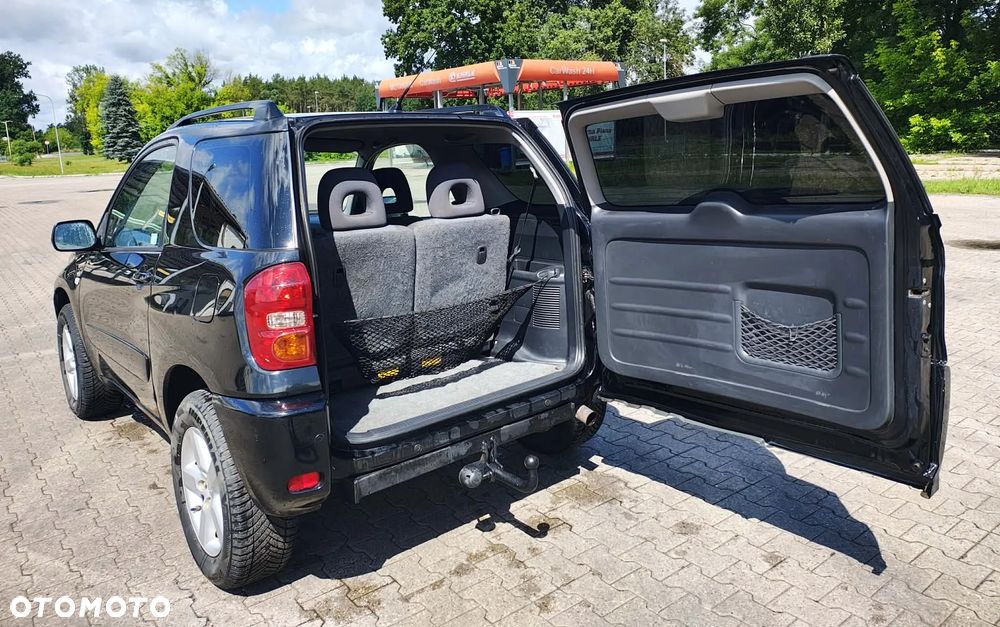 Toyota RAV4 1.8 VVT-i Terra 2WD - 12
