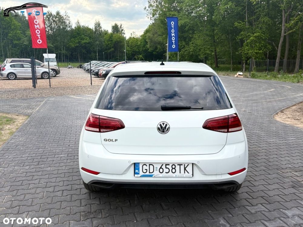 Volkswagen Golf 1.0 TSI Comfortline - 16