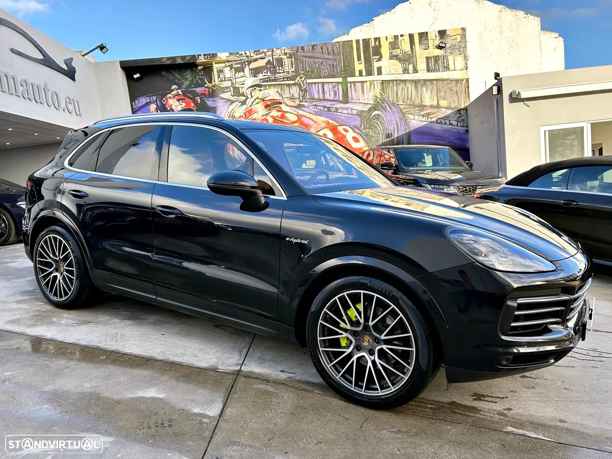 Porsche Cayenne E-Hybrid - 2