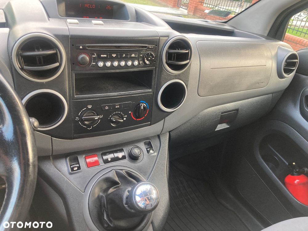 Peugeot Partner - 13