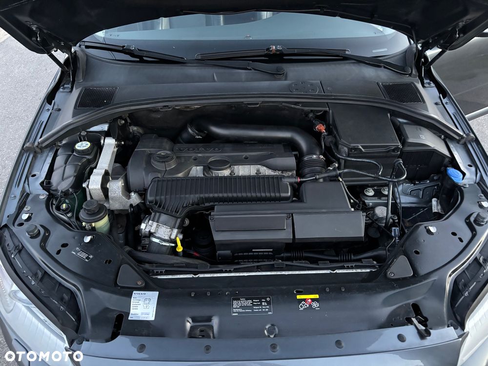 Volvo V70 2.5T Summum - 19