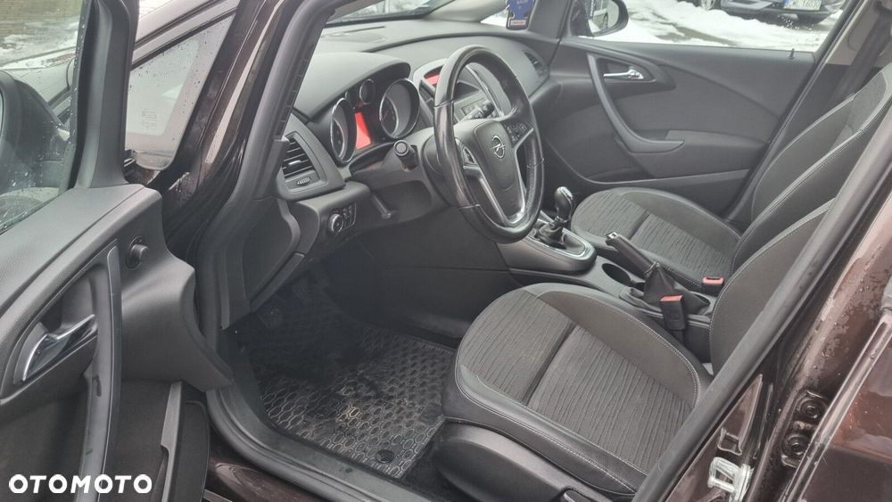 Opel Astra - 16