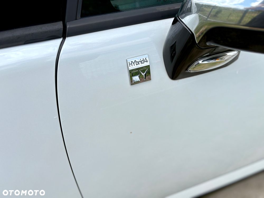 Peugeot 3008 Hybrid4 - 22