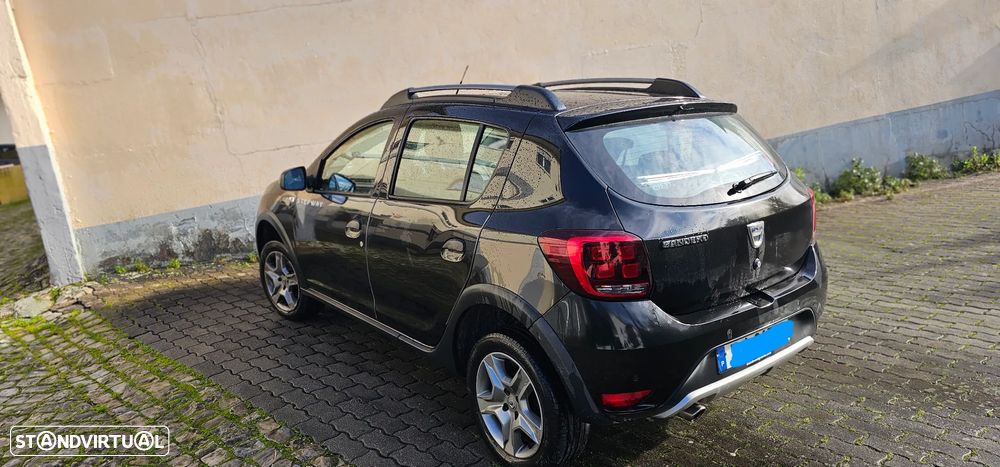 Dacia Sandero 0.9 TCe Confort Bi-Fuel - 1