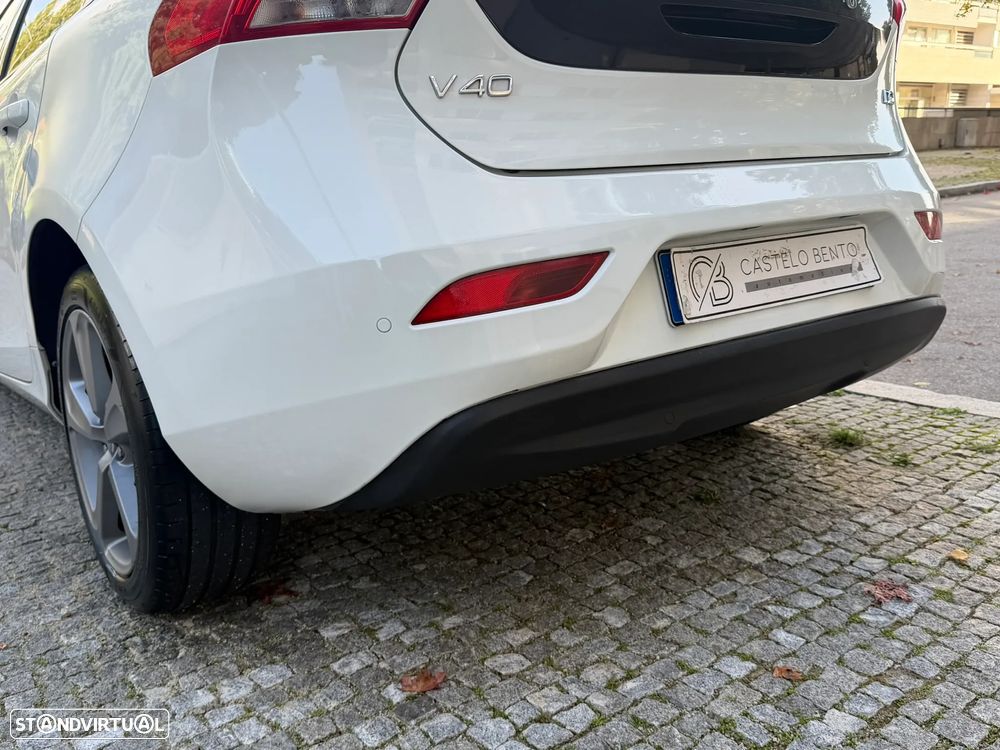 Volvo V40 1.6 D2 Summum - 20