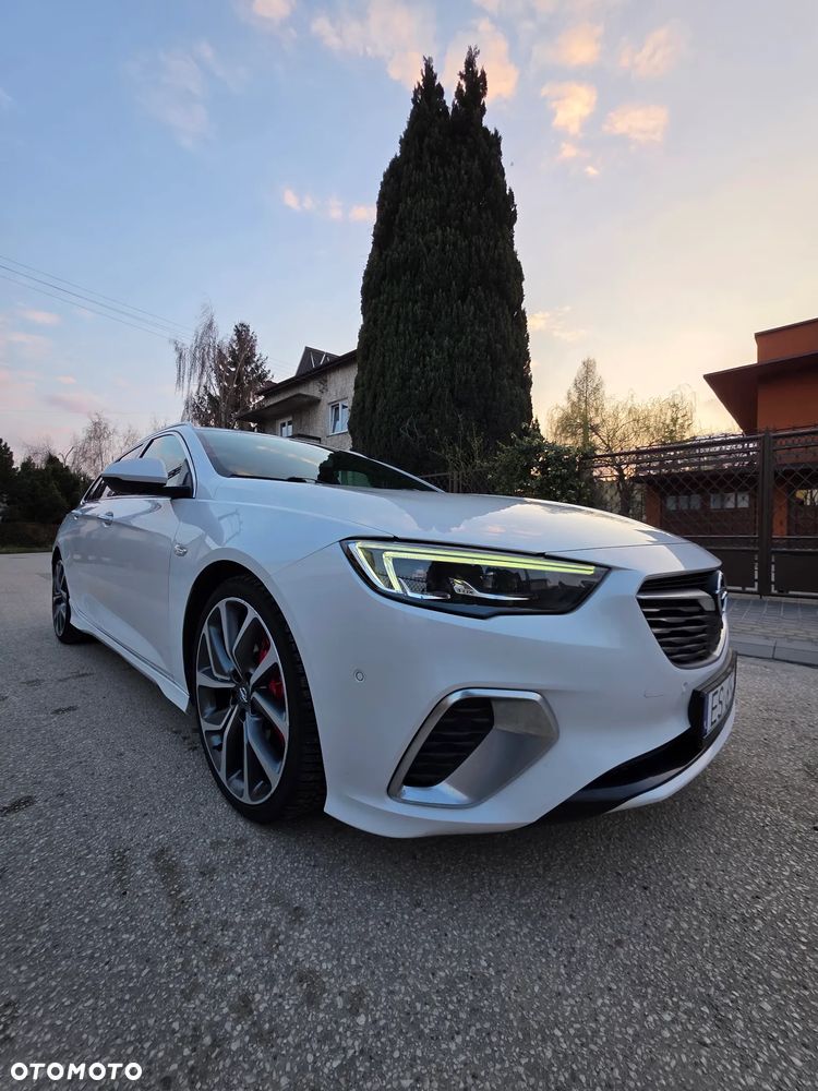 Opel Insignia 2.0 CDTI 4x4 GSi S&S - 2