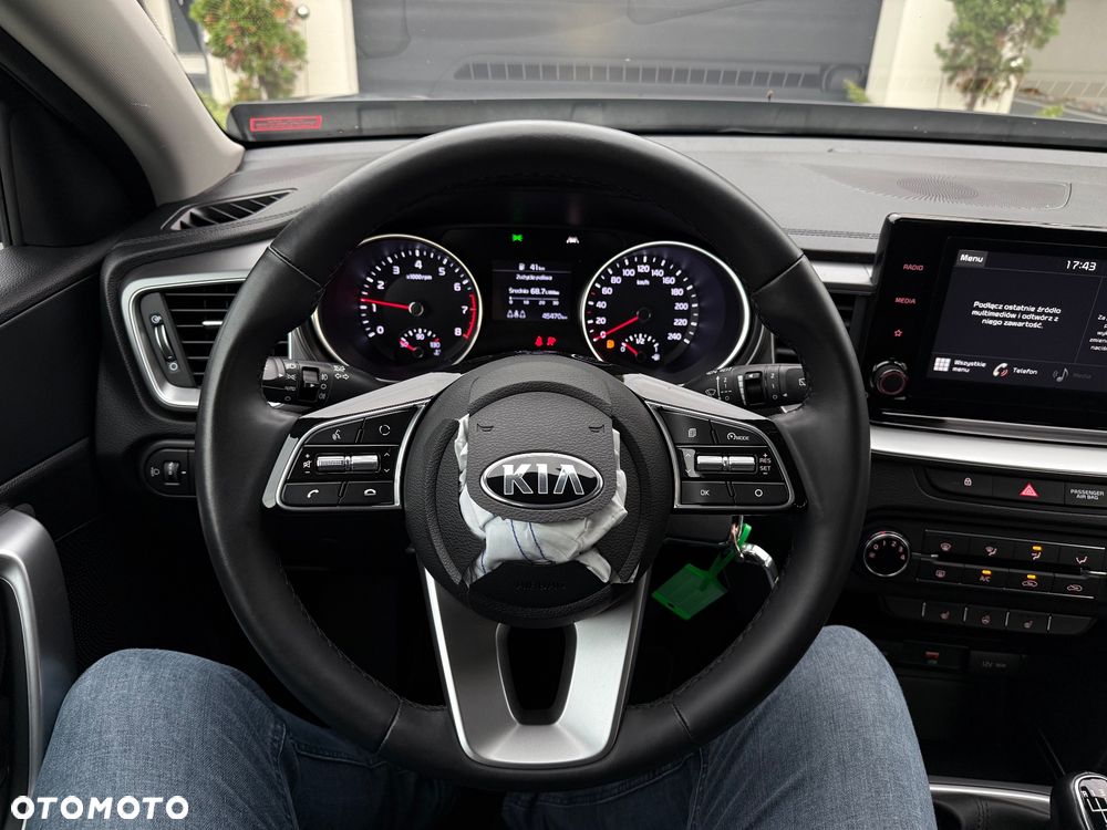 Kia Ceed 1.0 T-GDI 100 OPF Vision - 16