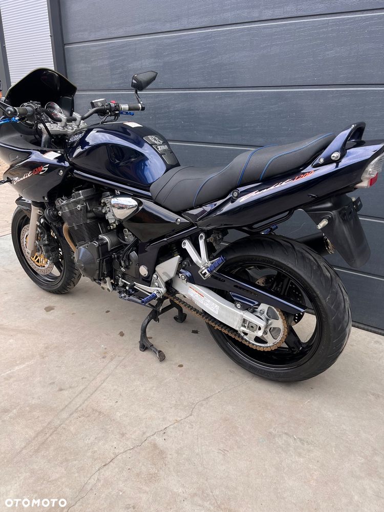 Suzuki Bandit - 27