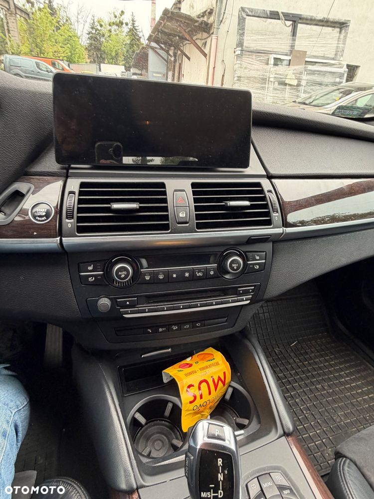 BMW X6 - 15