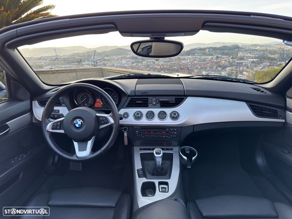BMW Z4 sDrive20i - 13