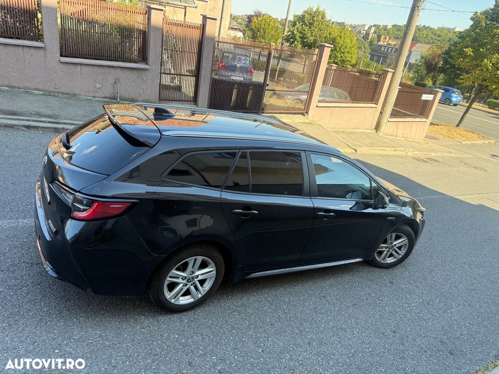Toyota Corolla - 4