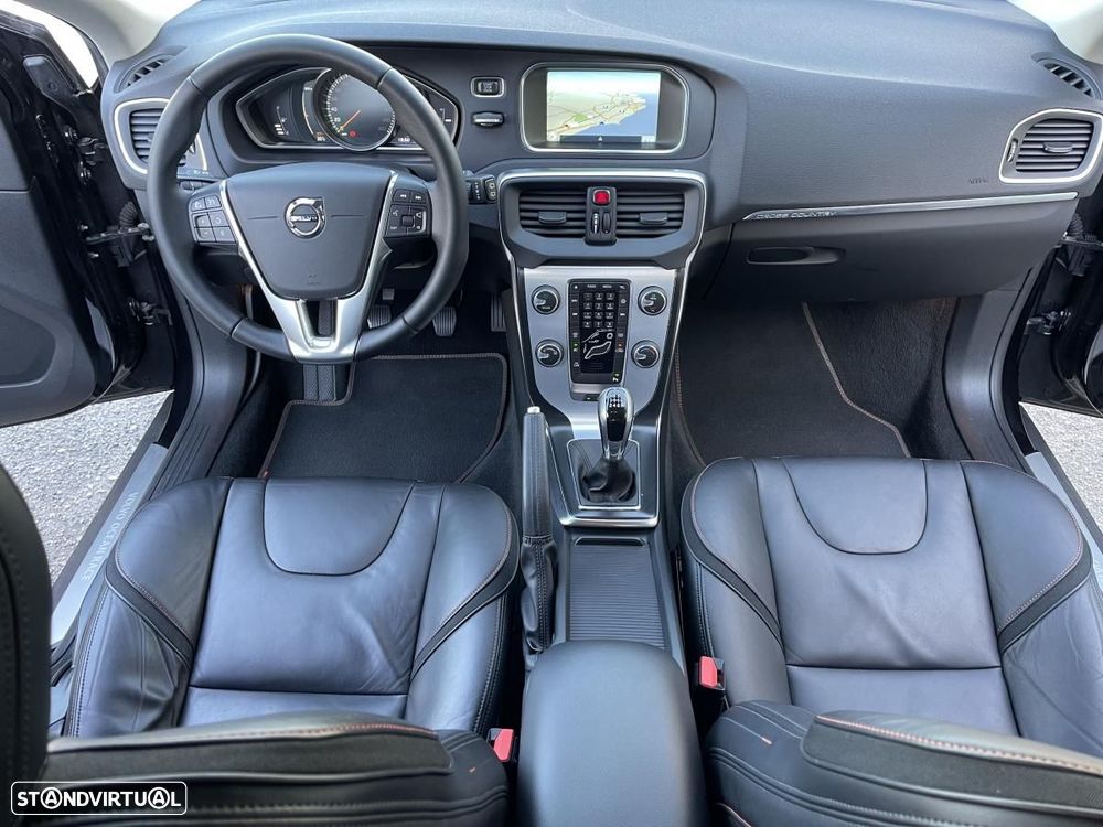 Volvo V40 Cross Country 2.0 D2 Volvo Ocean Race - 15