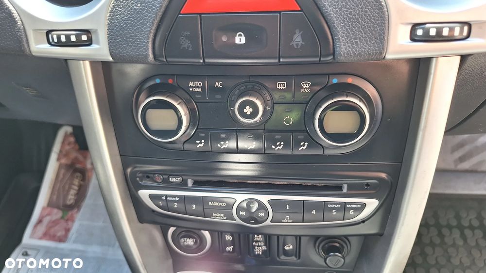 Renault Koleos 2.5 16V 4x4 Expression - 8