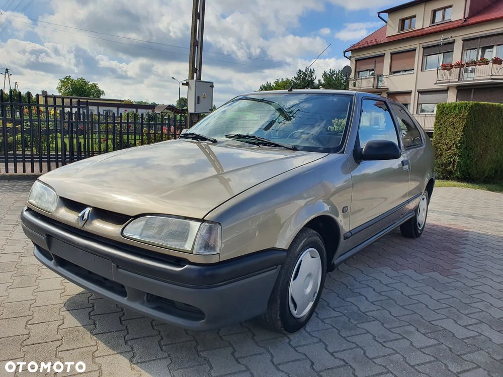 Renault 19 - 2