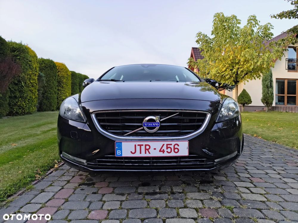 Volvo V40 T2 - 8
