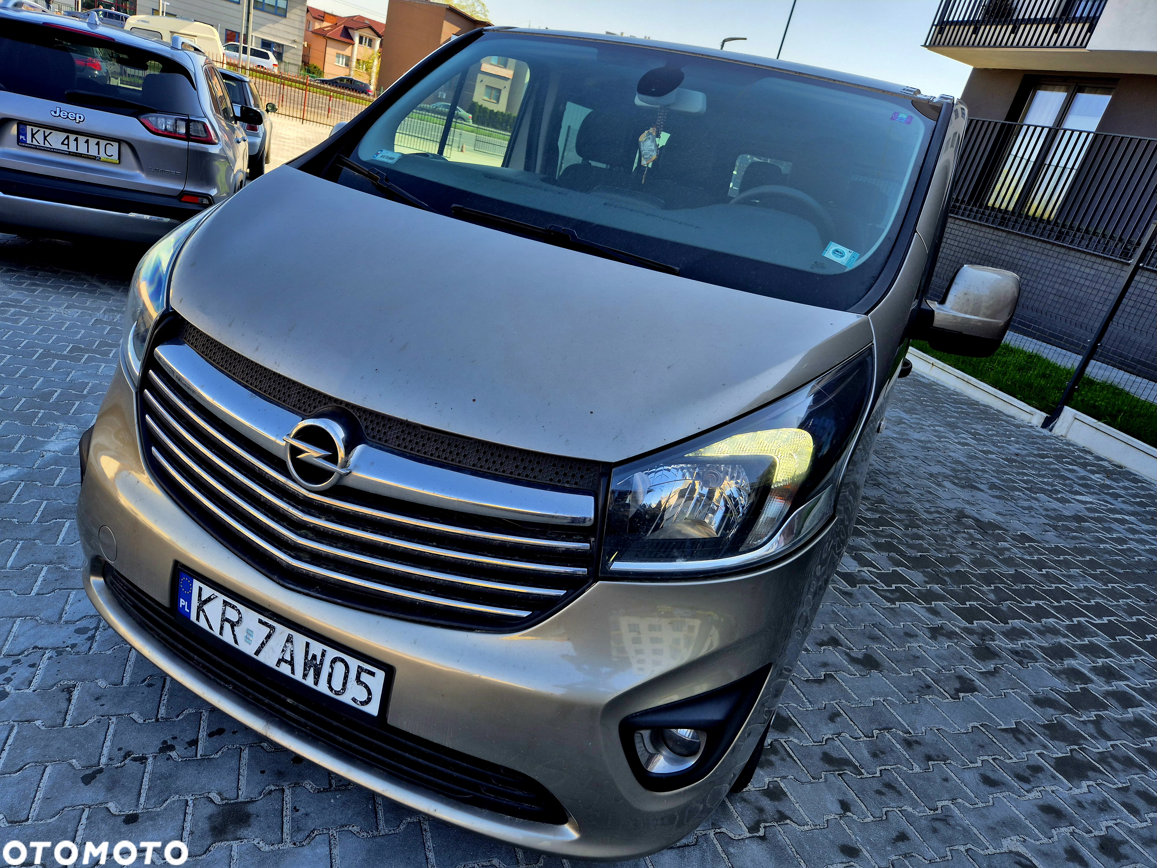 Opel Vivaro Tourer 1.6 CDTI L2 - 3