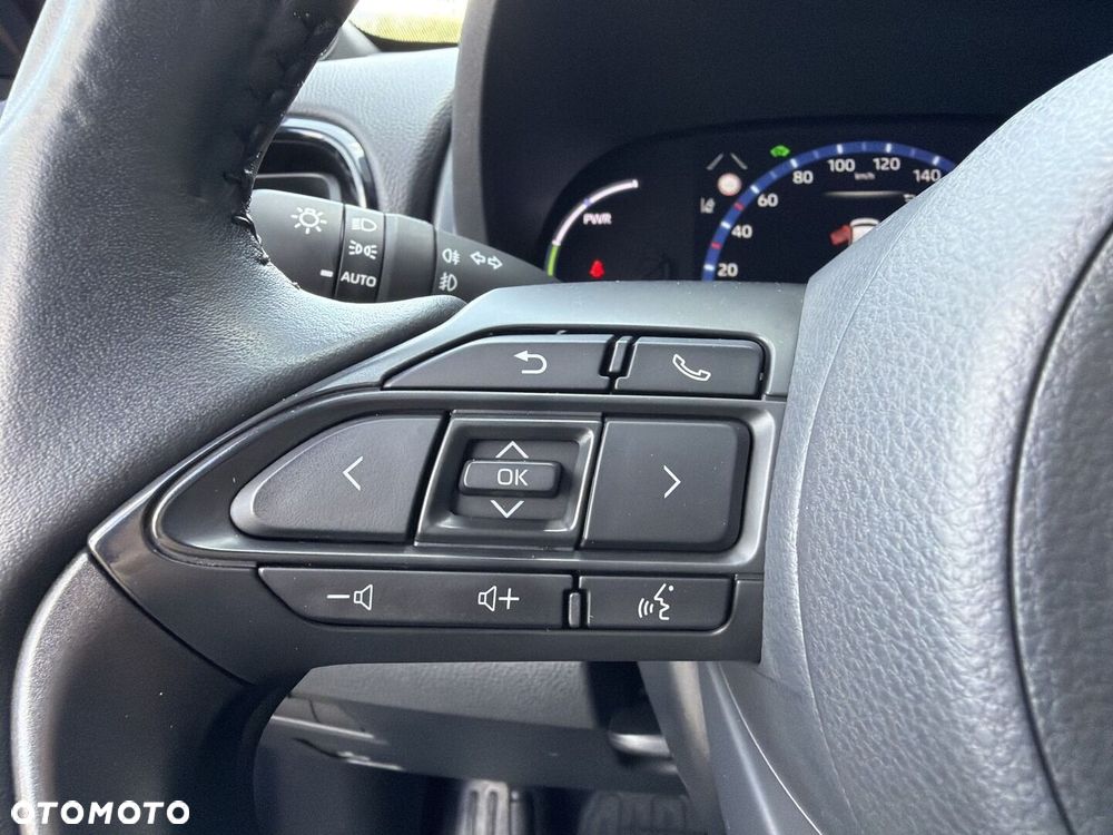 Toyota Yaris Cross Hybrid 1.5 Comfort - 13