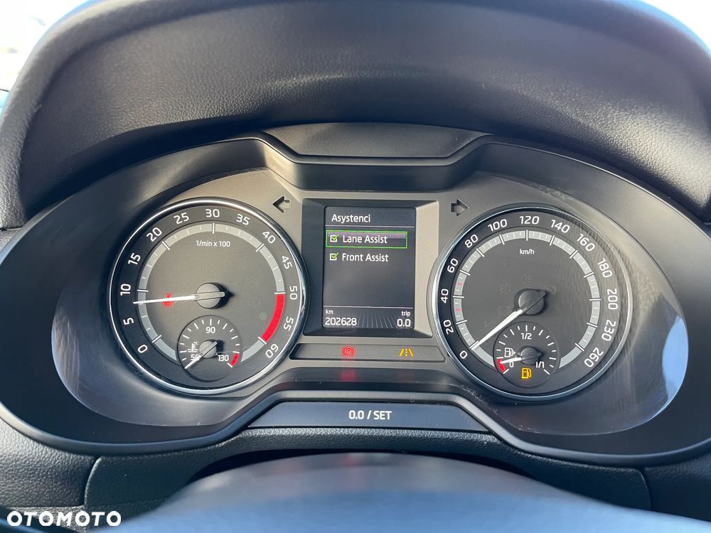 Skoda Octavia 2.0 TDI 4x4 DSG Scout - 20