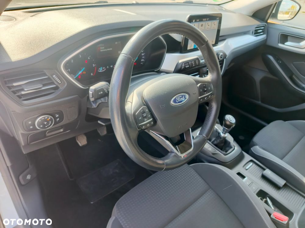 Ford Focus 1.5 EcoBlue Start-Stopp-System COOL&CONNECT DESIGN - 30