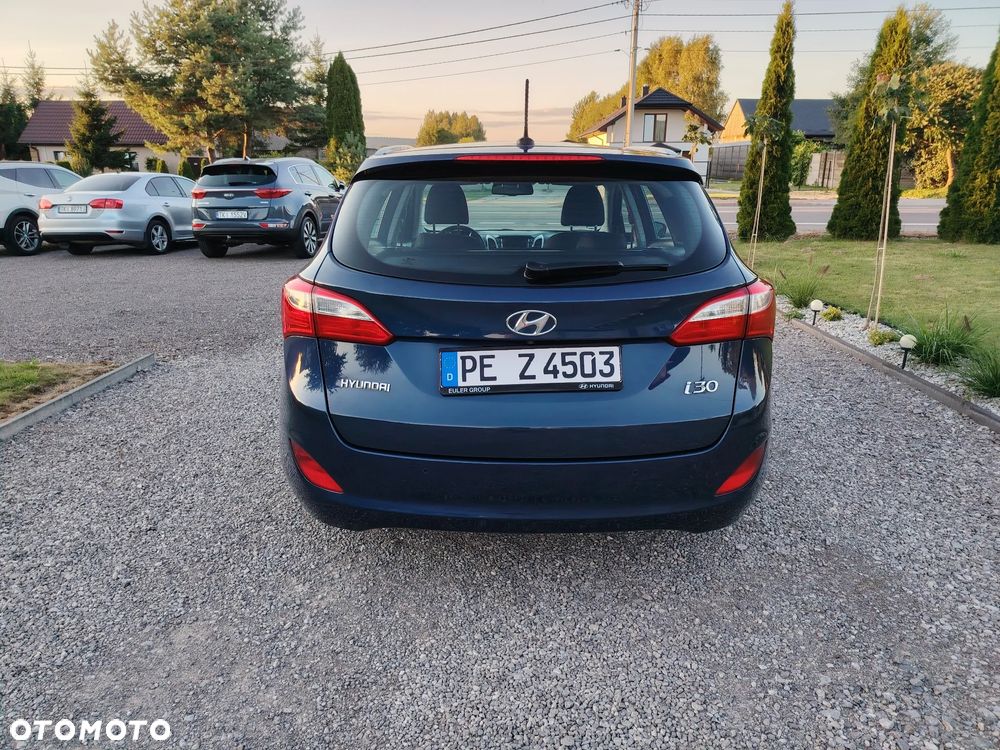 Hyundai i30 1.4 Select - 25