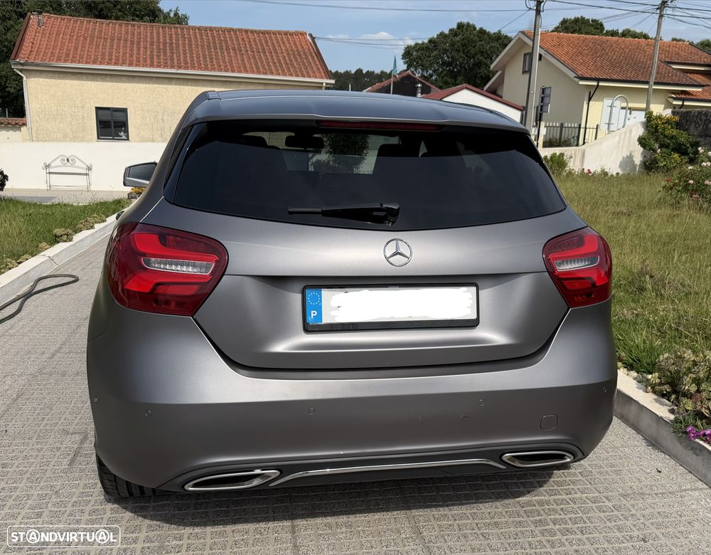 Mercedes-Benz A 180 d AMG Line - 4