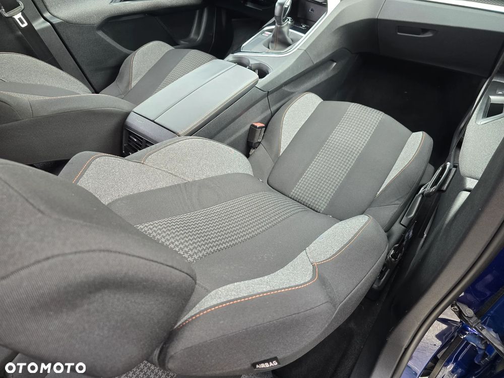 Peugeot 3008 BlueHDi 120 Stop & Start Allure - 31