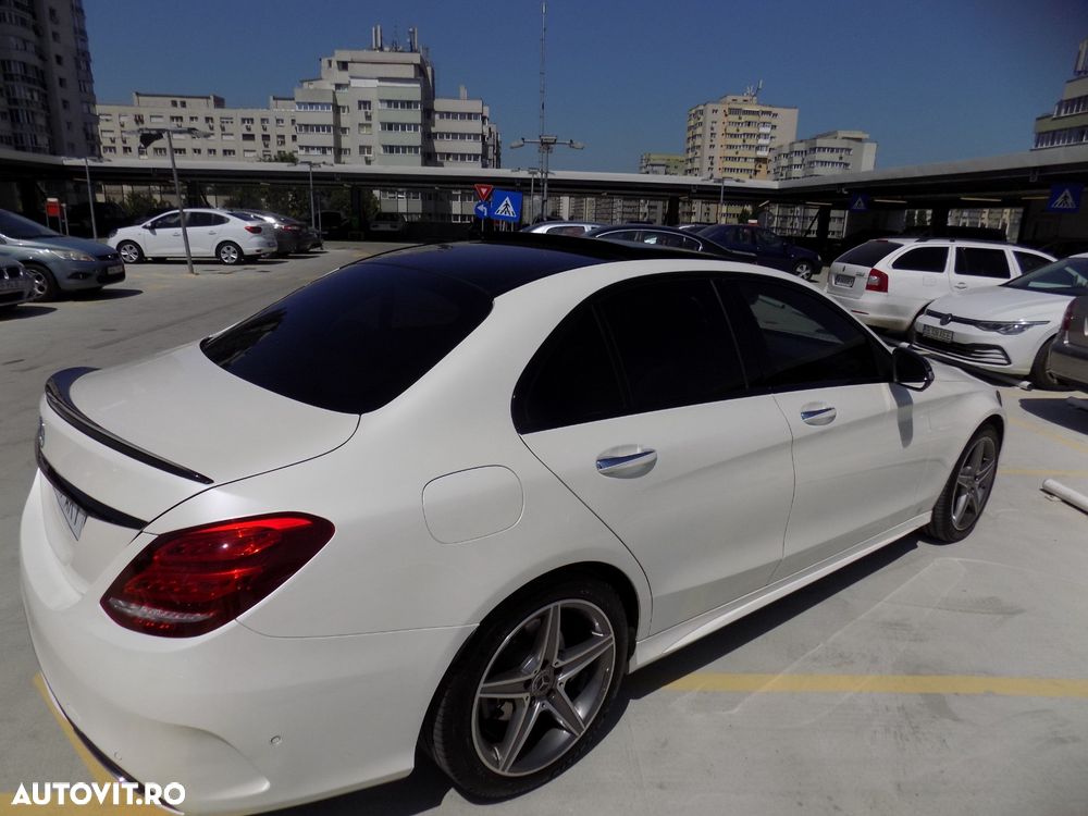 Mercedes-Benz C - 11