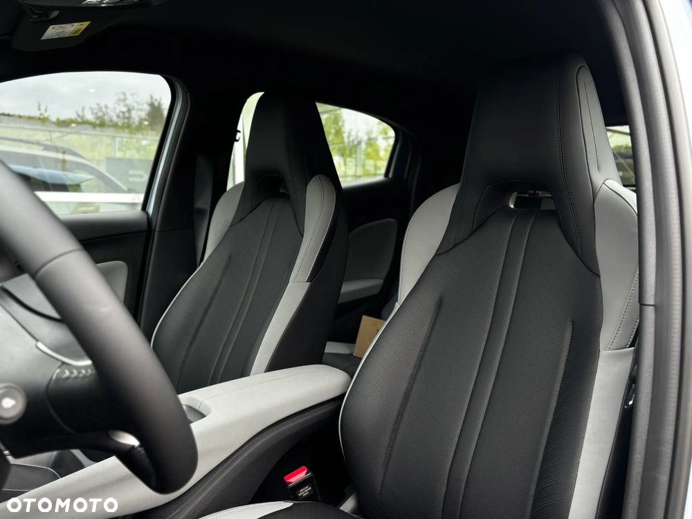 BYD Dolphin Surf 43.2kWh Boost - 23