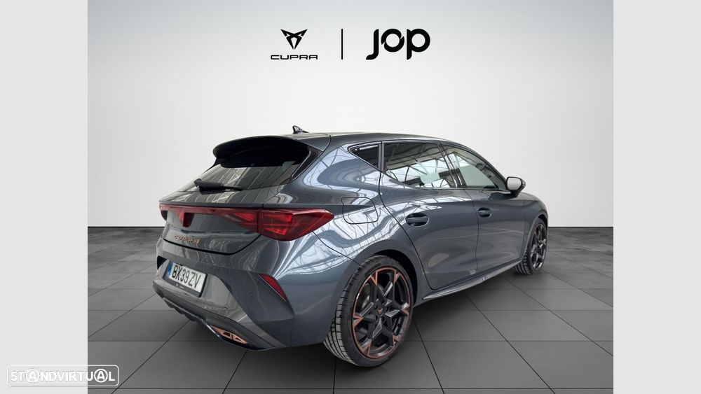 Cupra Leon 1.5 e-Hybrid VZ DSG - 4