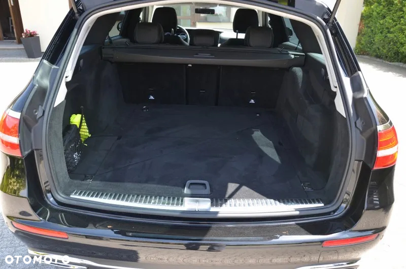 Mercedes-Benz Klasa E 350 d 4Matic T 9G-TRONIC Avantgarde - 21