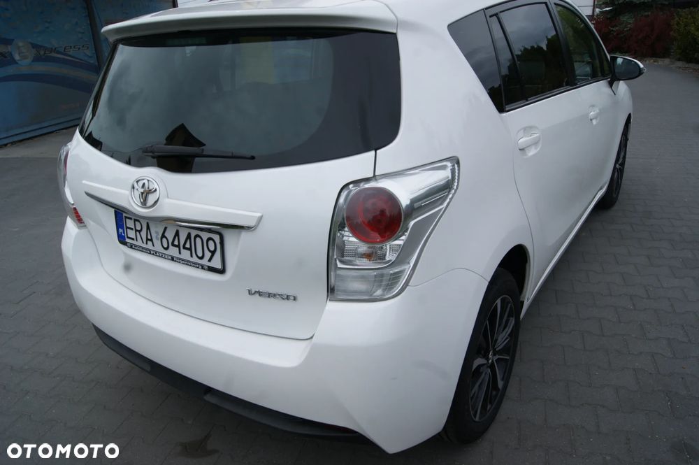 Toyota Verso 1.8 5-Sitzer Edition S+ - 10