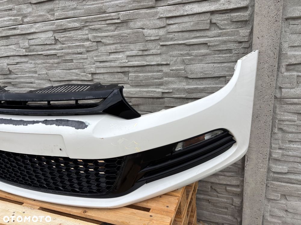 VW Scirocco 1K8 zderzak przedni - 2
