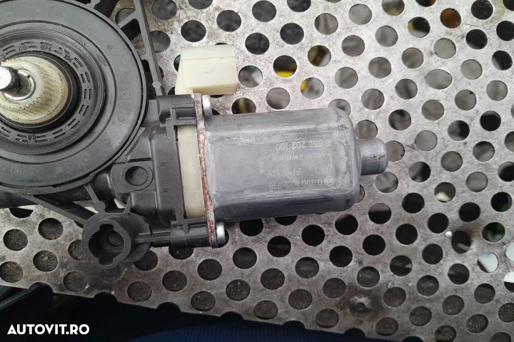 MOTORAS MACARA GEAM FATA DREAPTA 0130822716 MX1253 Audi TT - 2