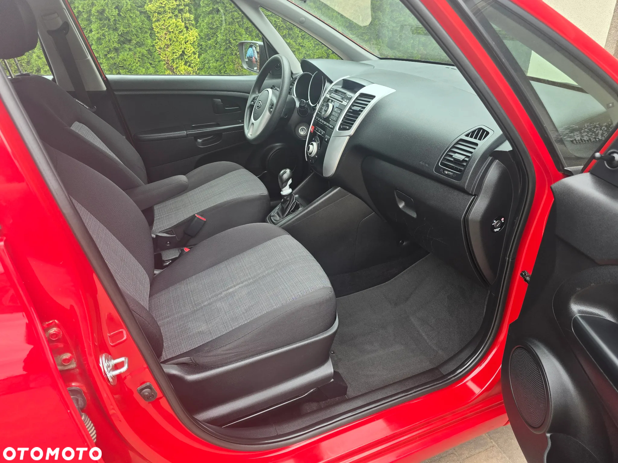 Kia Venga 1.4 CVVT Vision - 7