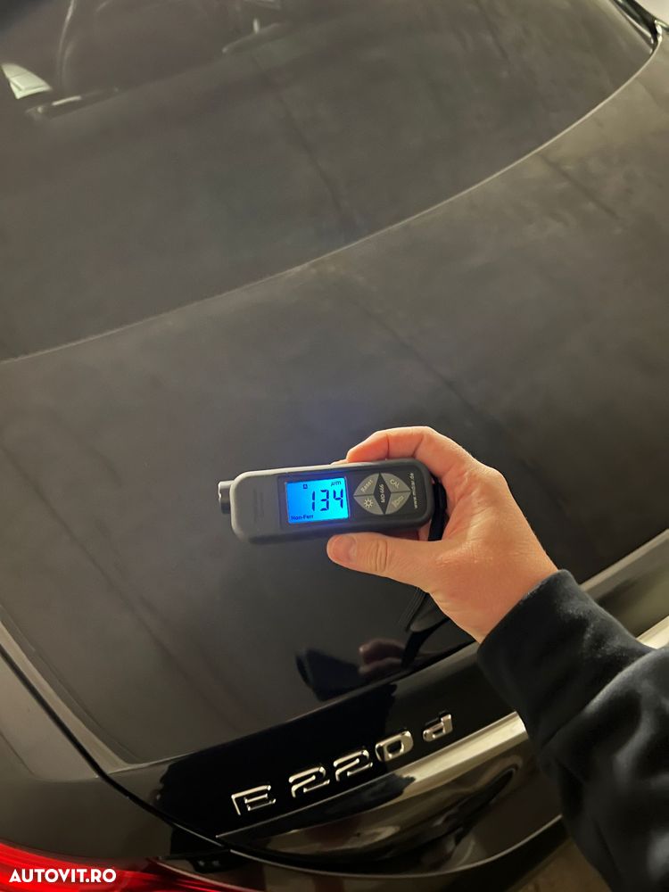 Mercedes-Benz E 220 d T 9G-TRONIC AMG Line - 13