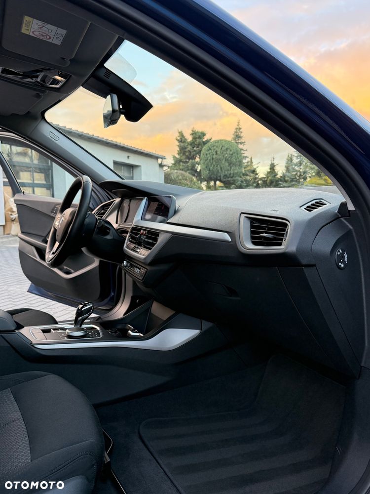 BMW Seria 1 118i - 16