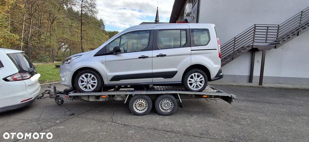 Ford Tourneo Connect 1.5 EcoBlue Start-Stop Titanium - 5