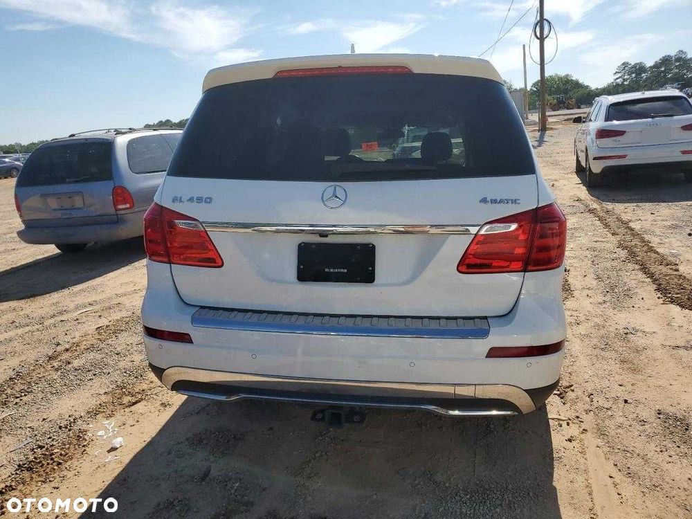 Mercedes-Benz GL 450 X166, 270 kW, z 2015 roku, model USA. - 6