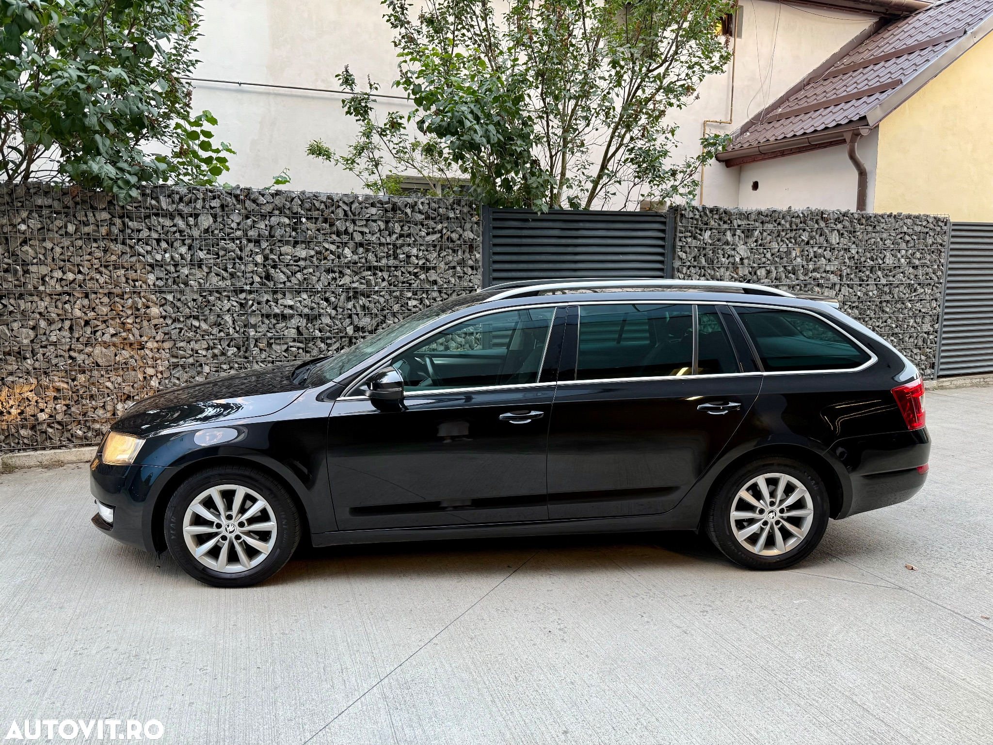 Skoda Octavia 1.6 TDI 4X4 ELEGANCE - 14