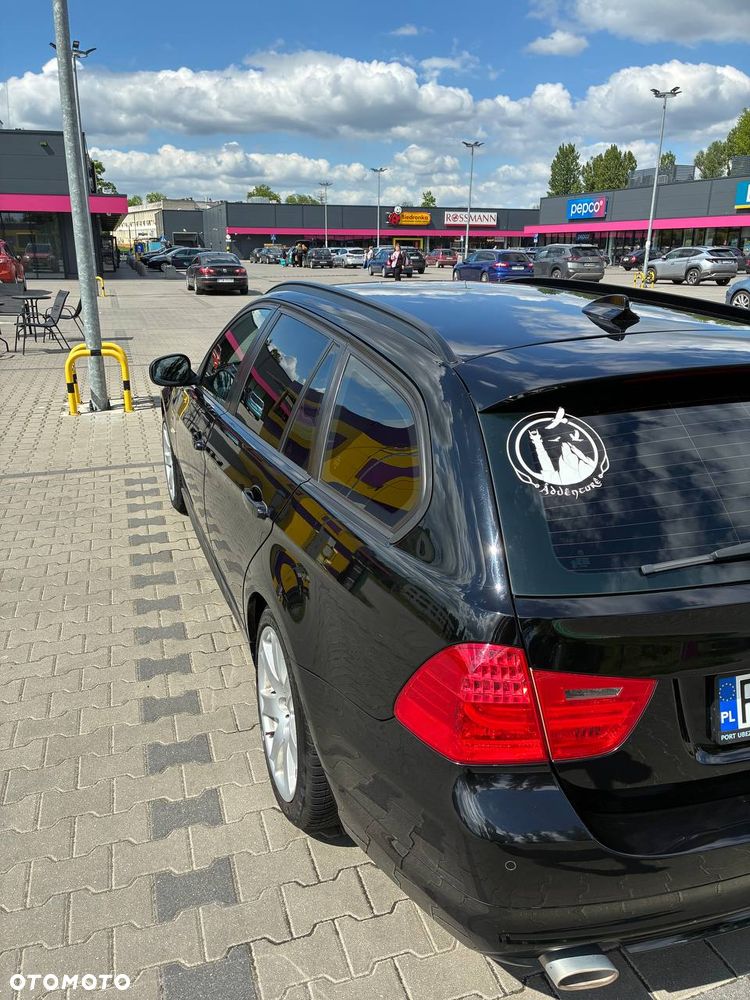BMW Seria 3 318d - 4