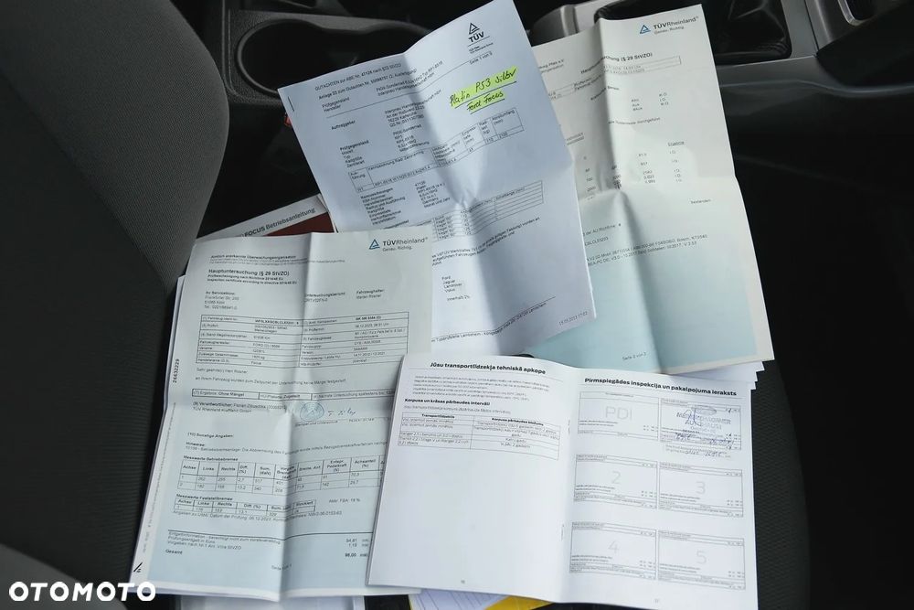 Ford Focus 1.6 Ti-VCT Titanium - 39